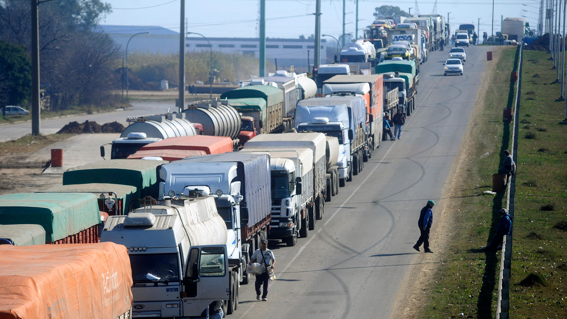 Transporte: se acordó una suba del 16 % para la tarifa de referencia