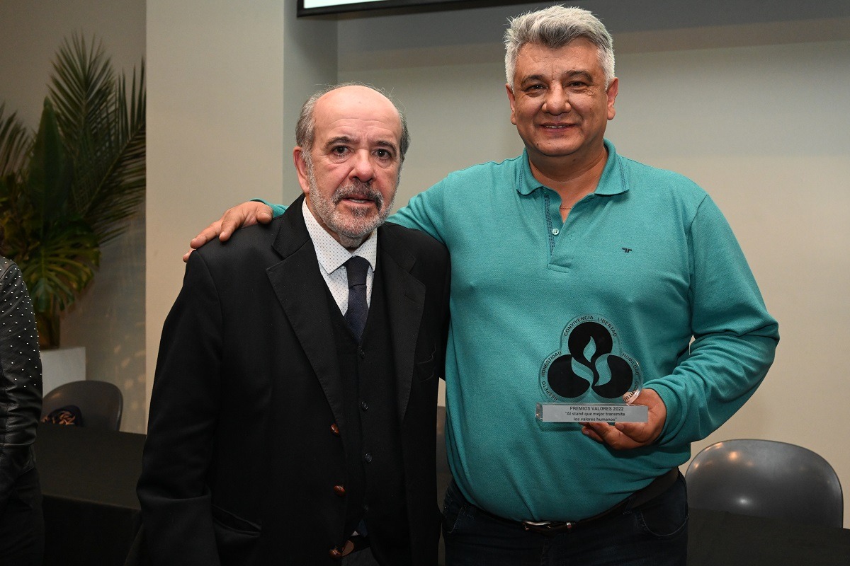 El RENATRE recibió el premio en la Exposición Rural al stand que "mejor transmite los valores humanos"