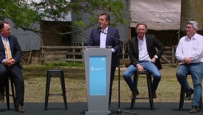 Con 19.500 potenciales beneficiarios Massa puso en marcha el nuevo subsidio a productores