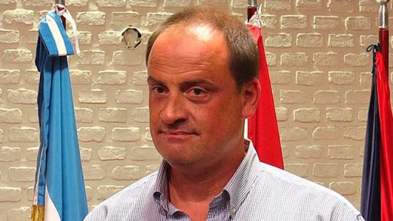Rotondo: "El diálogo le sirvió a Massa para comprar tiempo y patear la pelota para adelante"