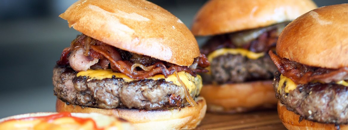 Cuidemos el medio ambiente: ¡Sigamos comiendo hamburguesas!