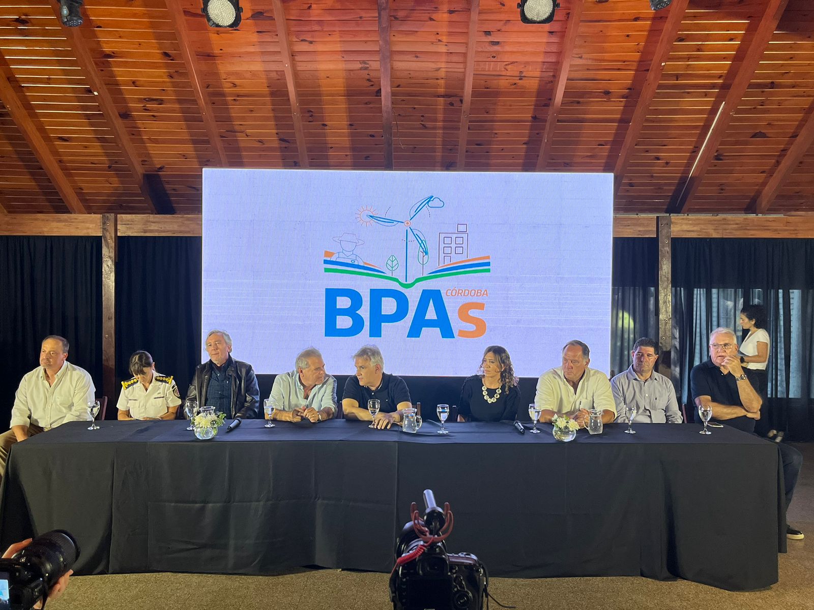Córdoba capital: entrega de BPAs, aportes ganaderos y patrullas rurales