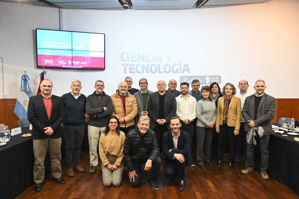 Distinguen a 12 cordobeses entre las 100 personalidades de la década en ciencia y tecnología