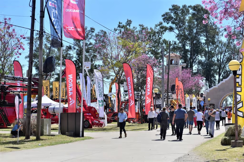 Cassineri: "Después de 38 años tendremos la Fiesta Nacional del holando argentino en San Francisco expone 2023"