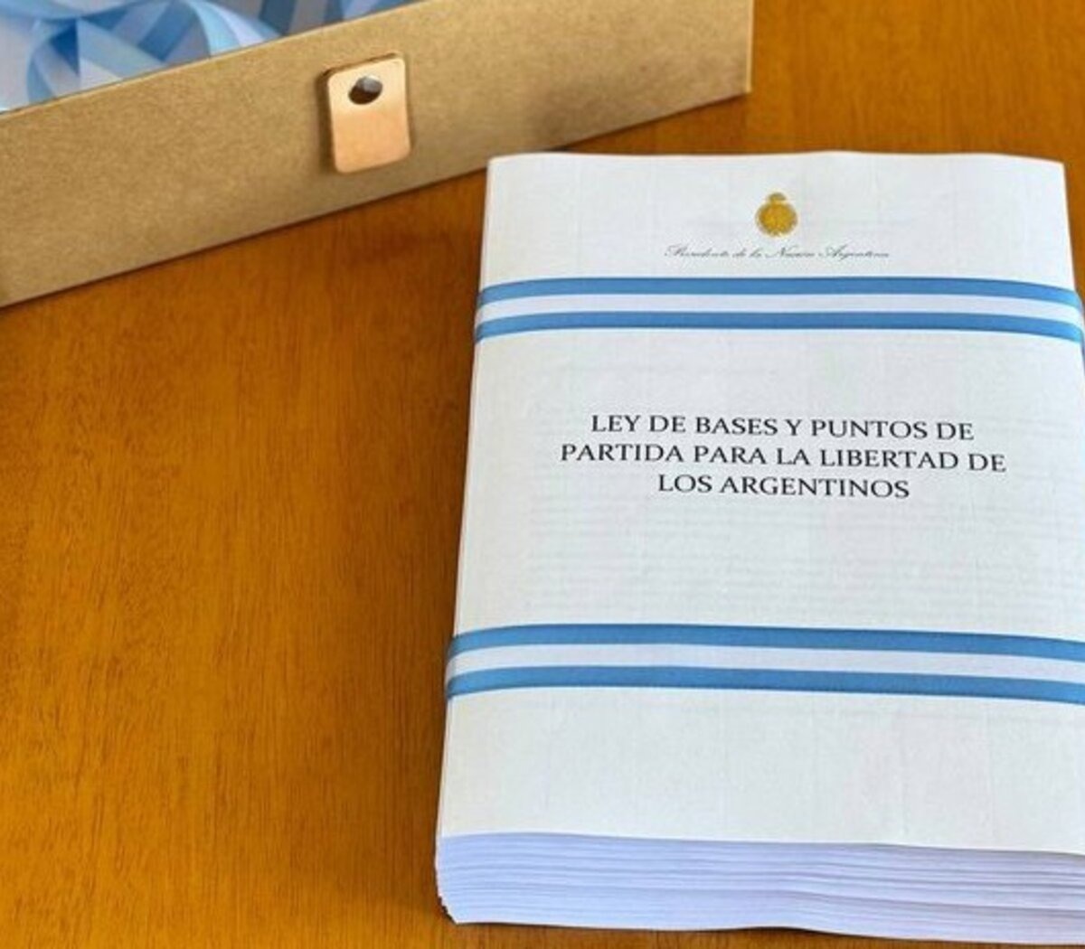 Qué dice la "Ley Milei" sobre las retenciones