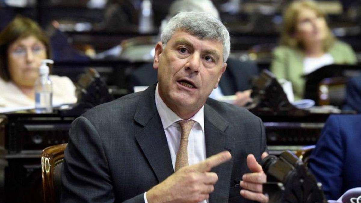 Buryaile: "Las retenciones son malas no importa qué gobierno las aplique porque es un impuesto que desincentiva a exportar"