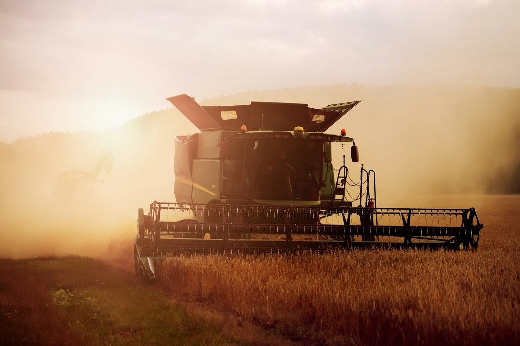 Desplome de la maquinaría agrícola en el comienzo del 2024