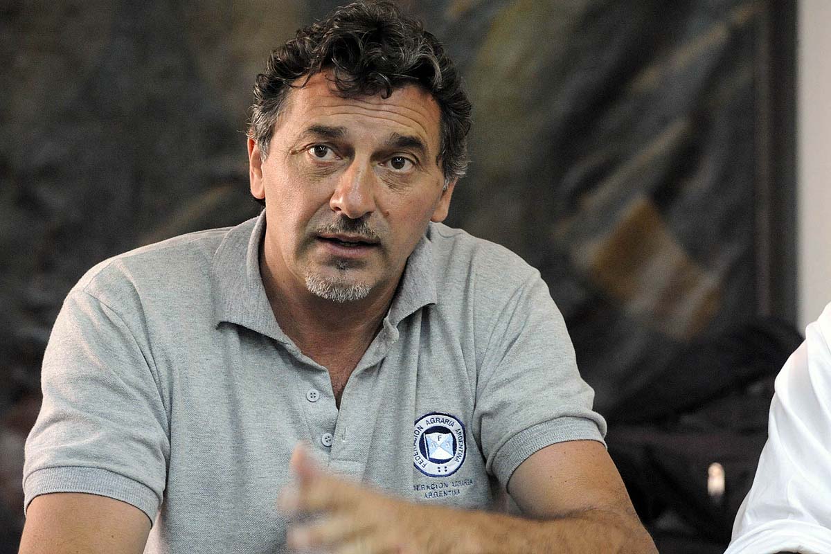 Omar Principe: "La combinación de una economía extranjerizada, concentrada y primarizada pone en jaque al sector"