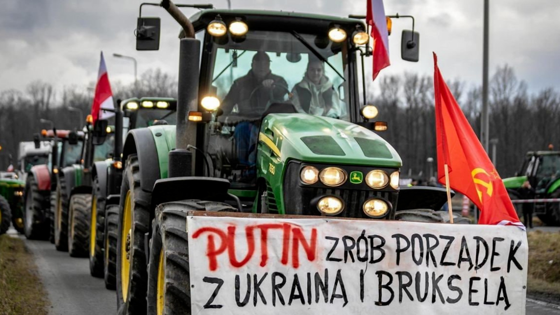 Los agricultores polacos bloquearon dos pasos fronterizos con Alemania