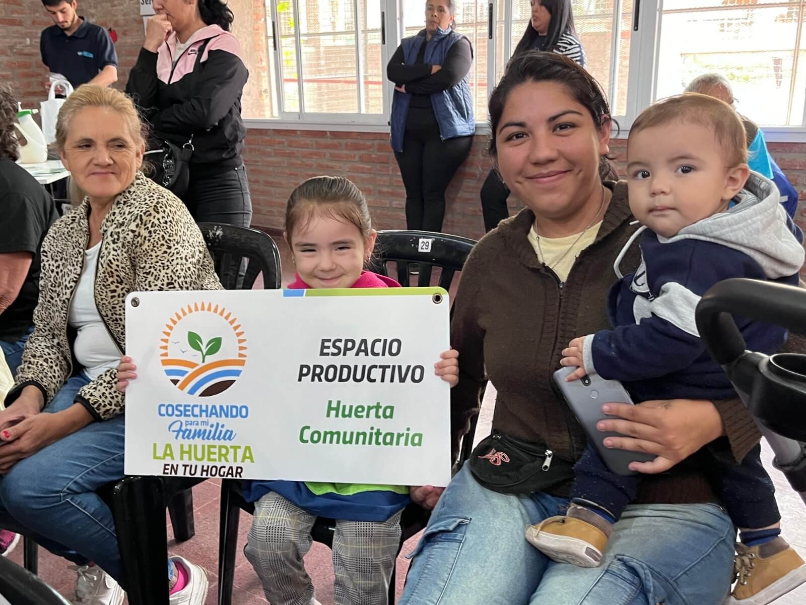 "Cultivando Vínculos": 66 escuelas primarias tendrán sus propias huertas