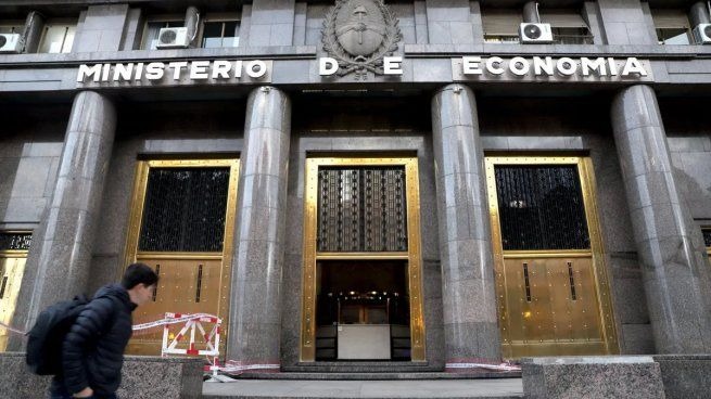 El Gobierno derogó 3 normas “para simplificar, sin perder el control del comercio de granos”
