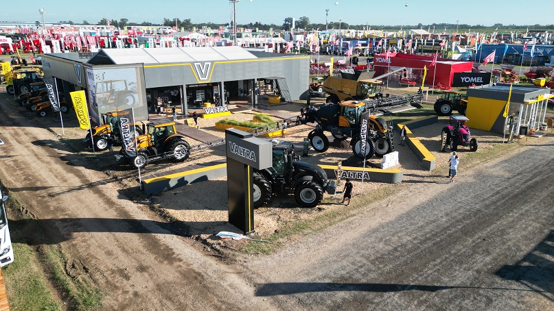 Valtra en Agroactiva: desde sus emblemáticos tractores hasta sus innovadoras soluciones de postventa
