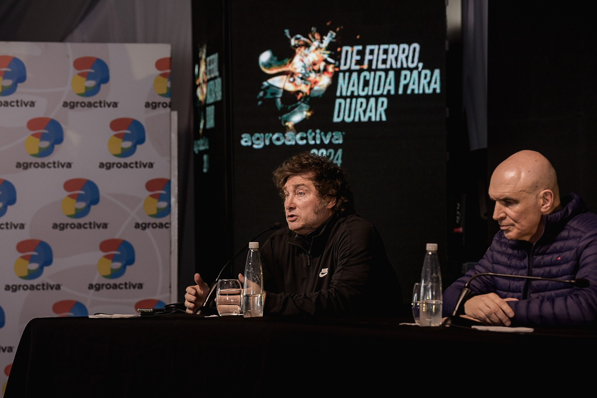 "Una vez que Argentina logre el equilibrio fiscal, bajará las retenciones “para siempre”, dijo el presidente Milei
