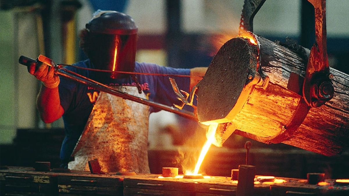 Metalúrgicas de Córdoba no frenan su caída: retrocedieron 13% en agosto