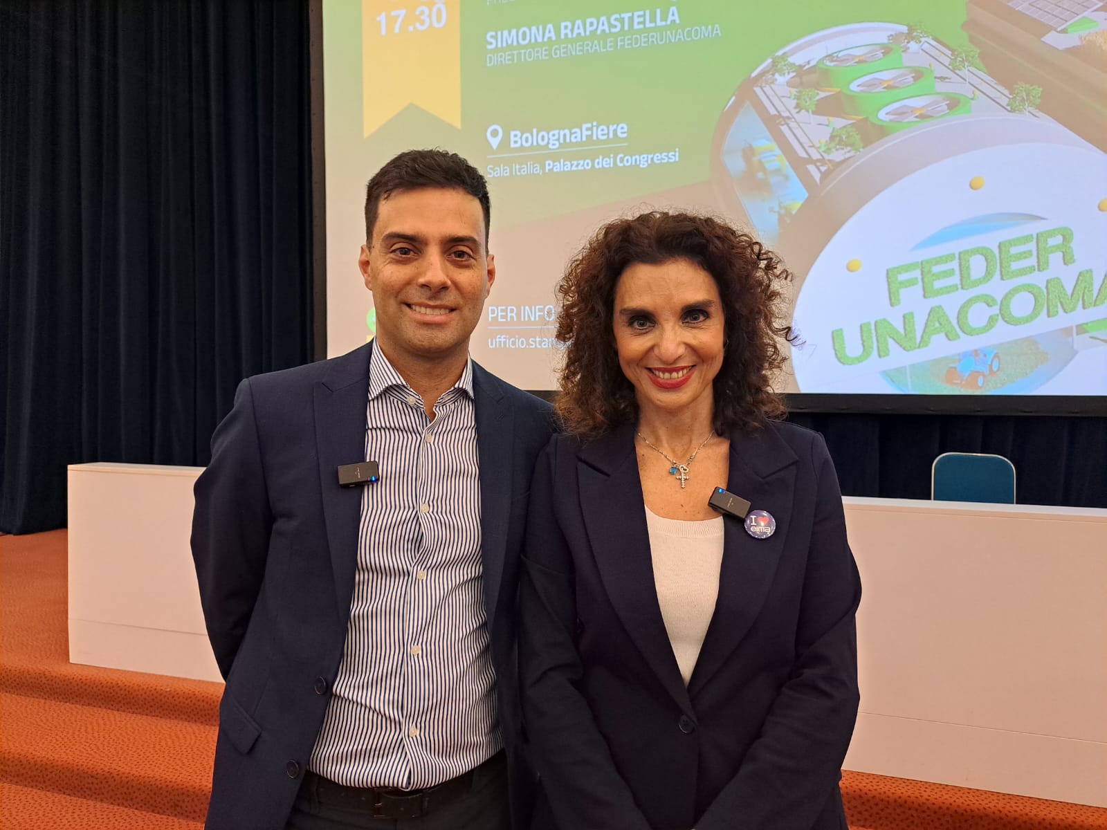 Simona Rapastella: “En EIMA hablamos de un nivel tecnológico realmente importante, una gama extraordinaria, con 60,000 modelos de máquinas de todas las especializaciones"