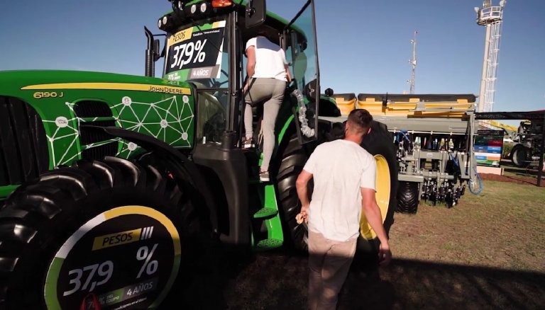 En Las Vegas, John Deere muestra su apuesta por los tractores y otros equipos autónomos