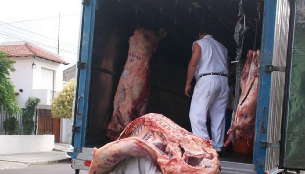 Frigoríficos alertan por la venta en negro: “La evasión beneficia a los delincuentes y destruye a las empresas”