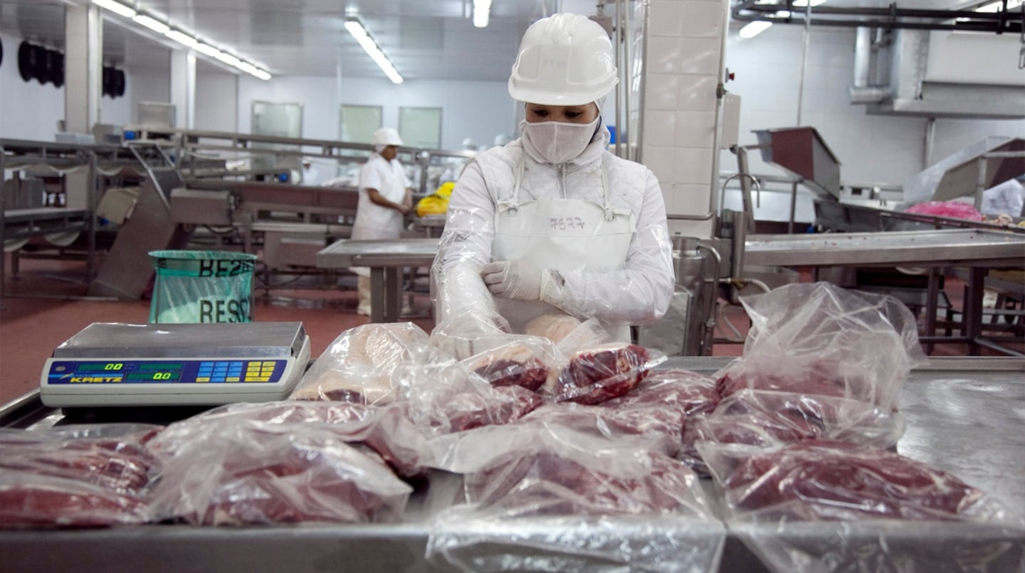 Las exportaciones de carne vacuna registraron una fuerte caída en el inicio de 2025