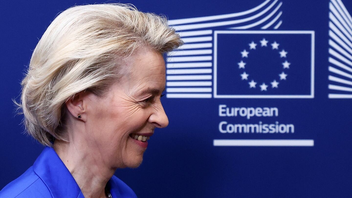 La Unión Europea suspende por 90 días las subas arancelarias a productos importados de EE.UU.