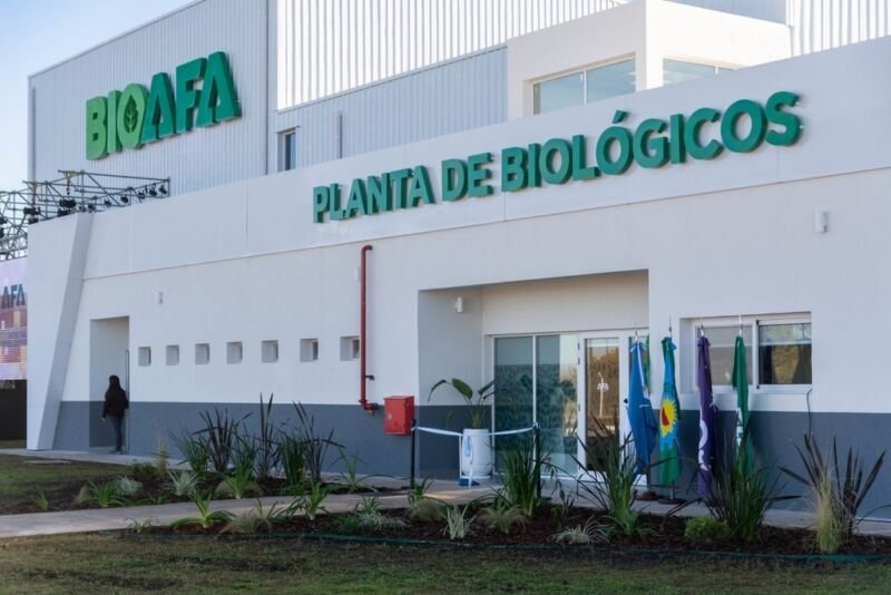 "El campo no aguanta más": AFA alerta por la presión impositiva mientras apuesta al futuro con una inversión millonaria en biotecnología
