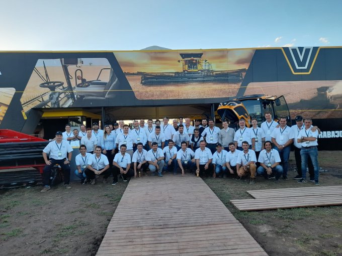 Valtra en Expoagro con operaciones superiores a los promedios de las últimas ferias