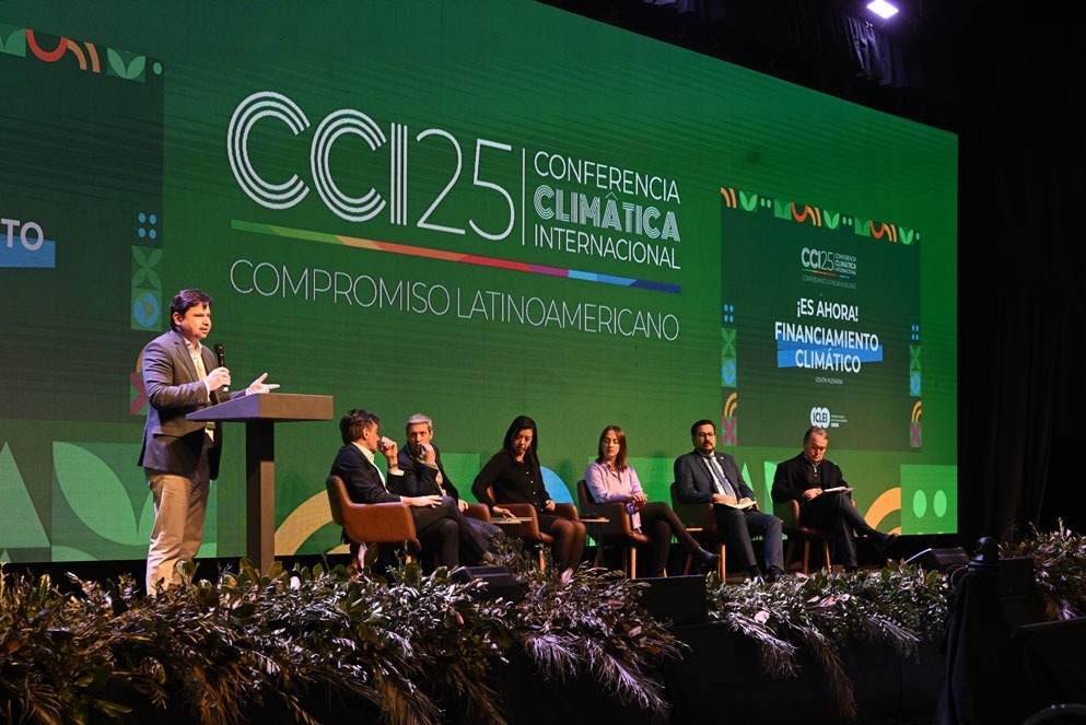 Clima y dinero sobre la mesa: Córdoba impulsa la inversión verde en la Conferencia Internacional