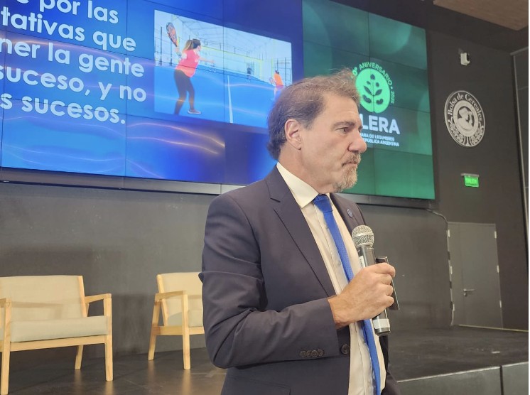 Argentina frente a su gol más claro: recursos, consenso y viento global a favor marcan una oportunidad histórica