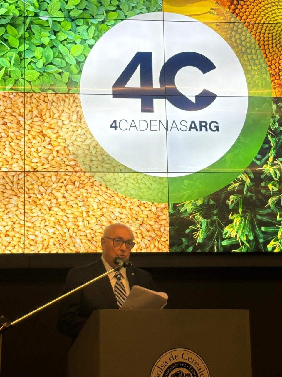 Argentrigo y las 4 Cadenas denuncian estar "estancados" a pesar de generar el 40% de las exportaciones del país