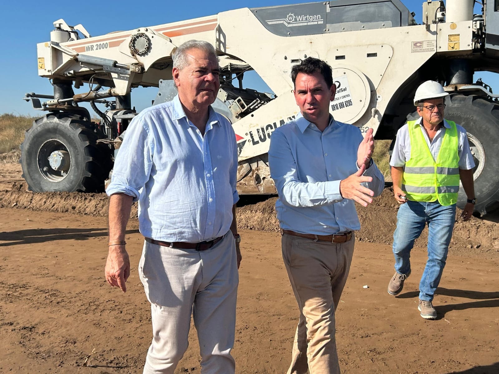 Busso recorrió obras viales clave para la producción en el sur provincial con una inversión de $90 millones para gestión hídrica y conservación de suelo