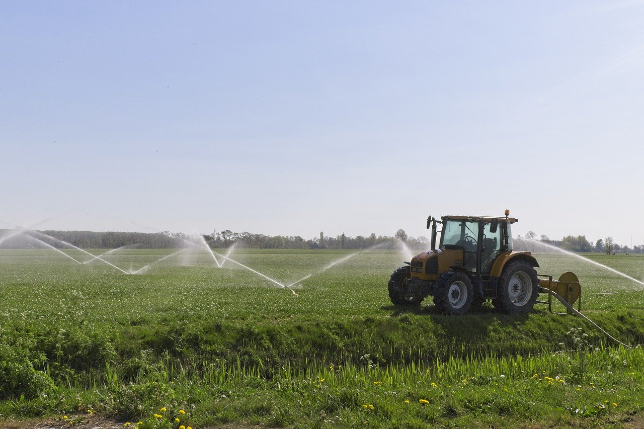 El Gobierno reglamentó el RIMI y confirmó beneficios especiales para riego, mallas antigranizo y genética animal