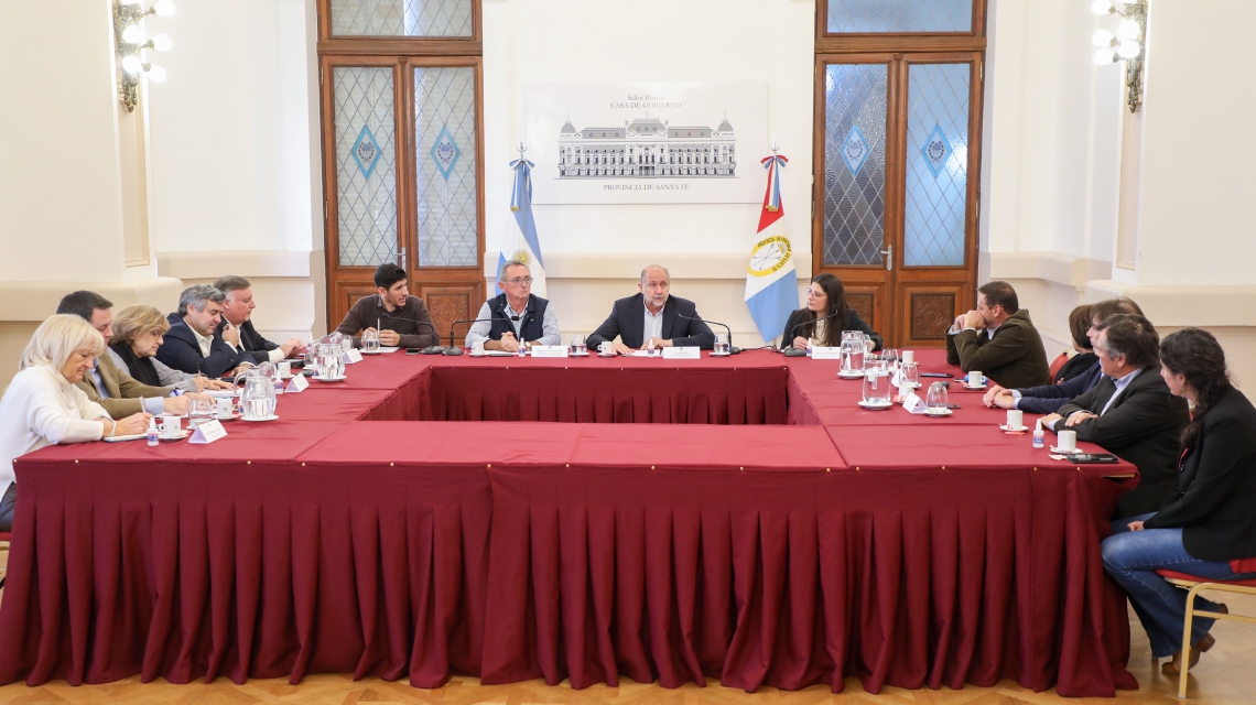 El gobernador Omar Perotti recibió a la Mesa de Enlace provincial
